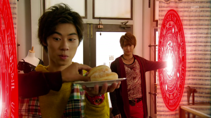 Will do magic tricks for donuts.