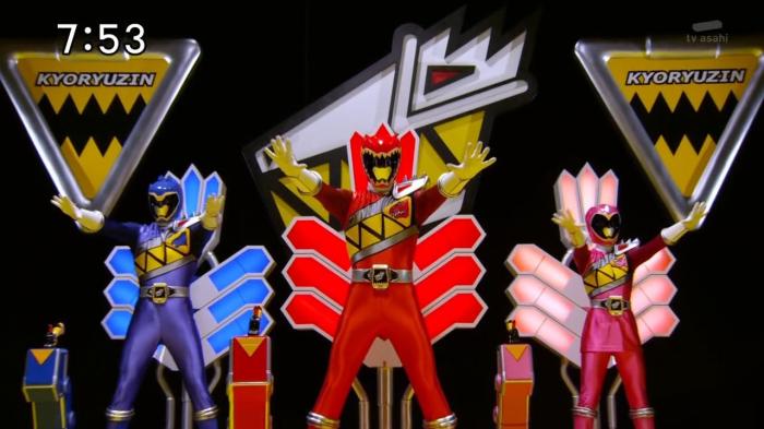 [Over-Time] Voltasaur Team Kyouryuger - 02 [AF877A2C].mkv_snapshot_20.29_[2013.02.26_21.40.01]