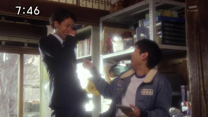 [Over-Time] Voltasaur Team Kyoryuger - 08 [858875EC].mkv_snapshot_13.27_[2013.04.09_19.19.24]