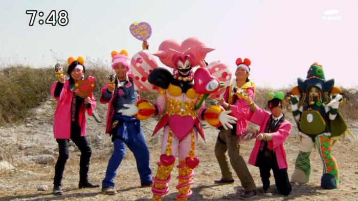 [Over-Time] Voltasaur Team Kyoryuger - 11 [B546B184].mkv_snapshot_15.21_[2013.04.30_17.38.11]