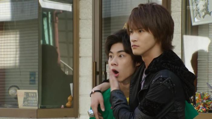 [Over-Time] Kamen Rider Wizard - 33 [3F70EC01].mkv_snapshot_07.21_[2013.05.01_14.02.42]