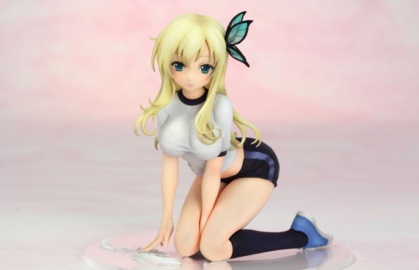 There are like three inches between her eyes 5 Sena