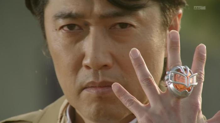 [Over-Time] Kamen Rider Wizard - 39 [347C70D7].mkv_snapshot_21.47_[2013.06.12_16.24.40]