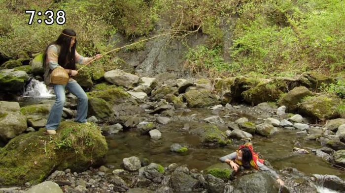 [Over-Time] Voltasaur Team Kyoryuger - 18 [9B7EA8F8].mkv_snapshot_07.09_[2013.06.26_00.03.28]