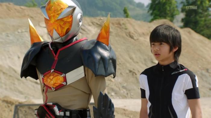 [Over-Time] Kamen Rider Wizard - 41 [13ADA3F8].mkv_snapshot_14.06_[2013.07.10_00.19.20]