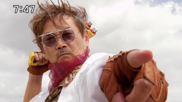 [Over-Time] Voltasaur Team Kyoryuger - 21 [39103C55].mkv_snapshot_14.17_[2013.07.17_17.41.24]