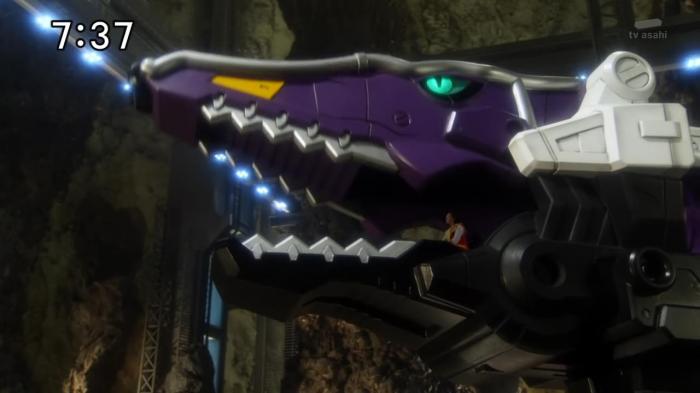 [Over-Time] Voltasaur Team Kyoryuger - 22 [16A22F1D].mkv_snapshot_06.19_[2013.07.24_18.50.05]