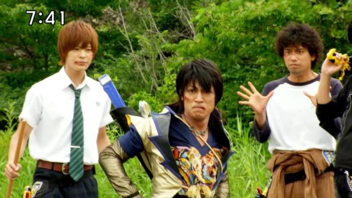 [Over-Time] Voltasaur Team Kyoryuger - 27 [915AA18E].mkv_snapshot_10.19_[2013.09.06_18.04.04]