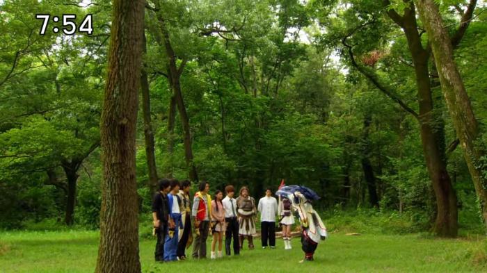 [Over-Time] Voltasaur Team Kyoryuger - 29 [31BD0B7D].mkv_snapshot_21.32_[2013.09.21_21.59.19]