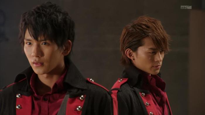 [Aesir]Kamen_Rider_Gaim_-_18HD[1E62AA55].mkv_snapshot_21.23_[2014.02.18_23.26.05]