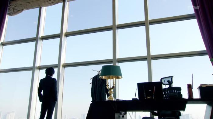 [Aesir]Kamen_Rider_Gaim_-_19HD[F1800CE8].mkv_snapshot_10.43_[2014.02.27_00.08.38]