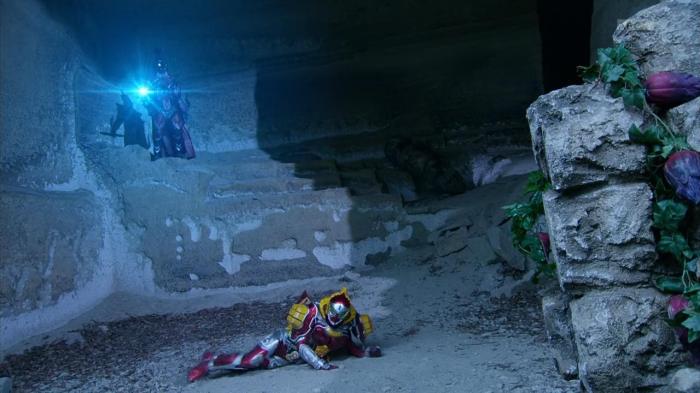 [Aesir]Kamen_Rider_Gaim_-_24HD[5A94284C].mkv_snapshot_01.43_[2014.04.10_00.14.03]