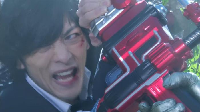 [Aesir]Kamen_Rider_Gaim_-_28HD[794D7149].mkv_snapshot_14.15_[2014.05.08_01.38.23]