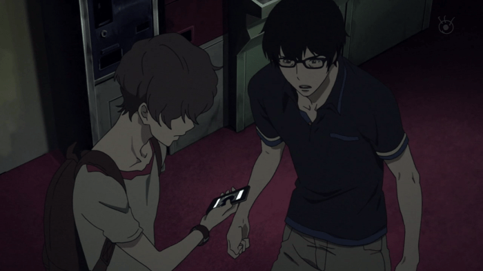 Five went too far when she uploaded nude pictures of Nine on the Internet. terror803