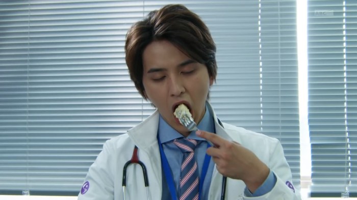 excite-subs-kamen-rider-ex-aid-02-hd-caa6046c-mkv_snapshot_10-34_2016-10-13_21-22-14