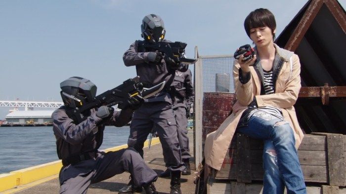 "You're under arrest for having the fakest phone to ever appear in a toku series!"
